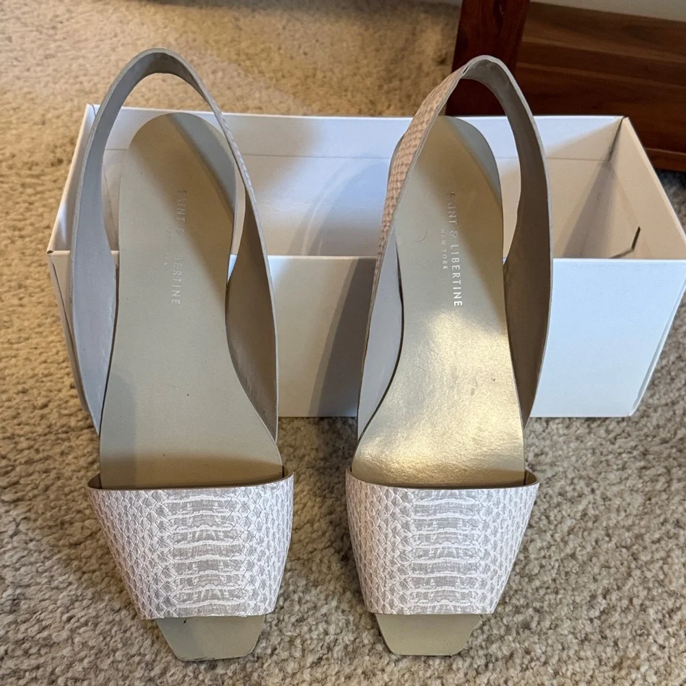 Elegant Cream Slingback Sandals - Picture 1 of 6
